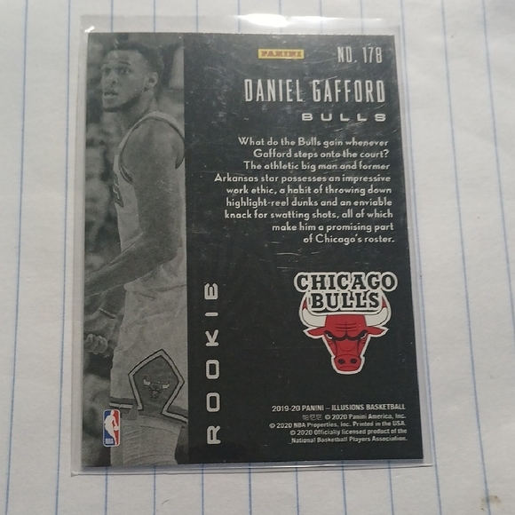 Rookie Basketball Trading Card - Picture 2 of 3